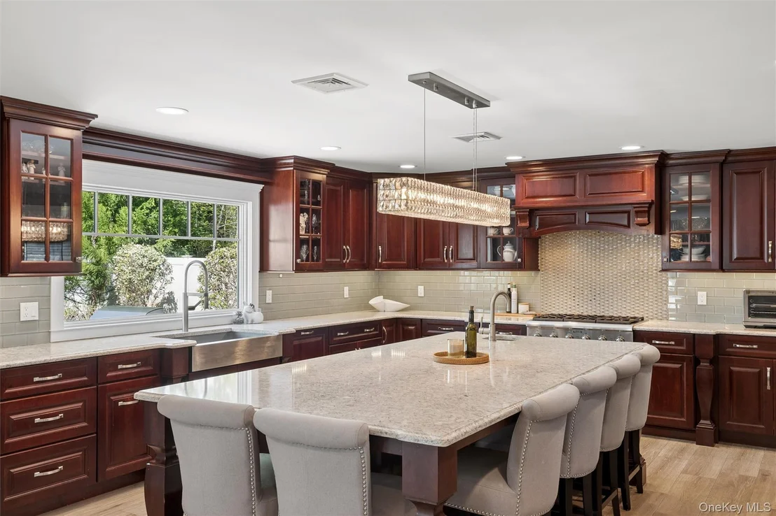 Photo of 10 Kingfisher Drive