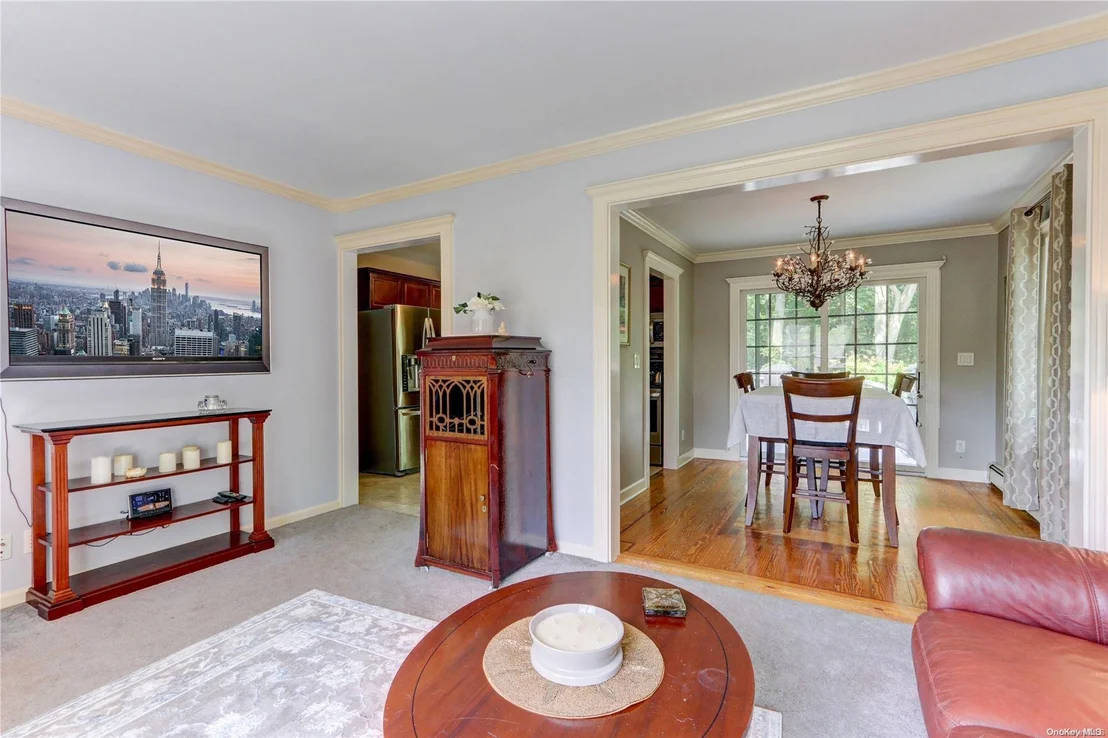 Photo of 205 Washington Drive