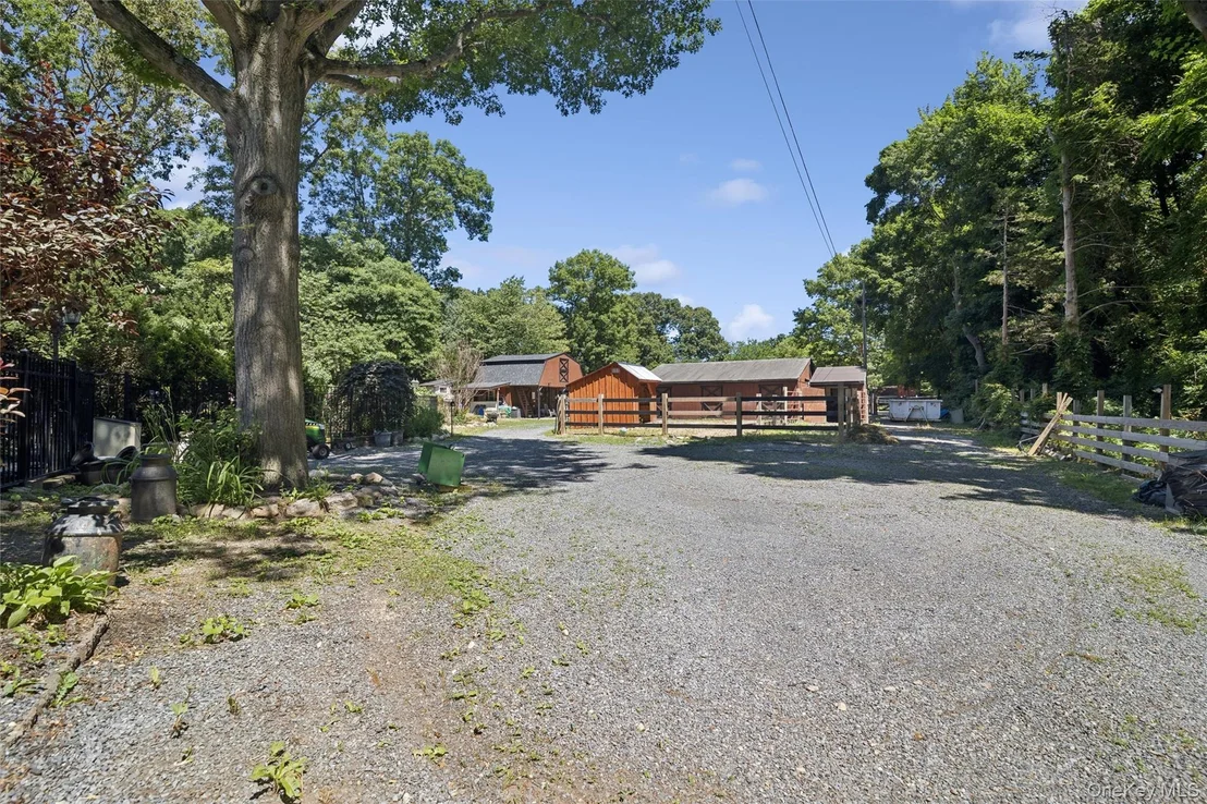 Photo of 14 Loft Road