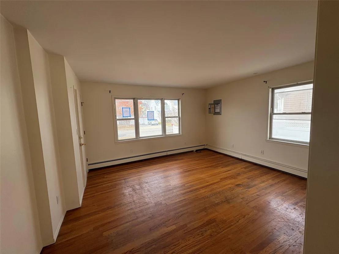 Photo of 29 Meade Avenue