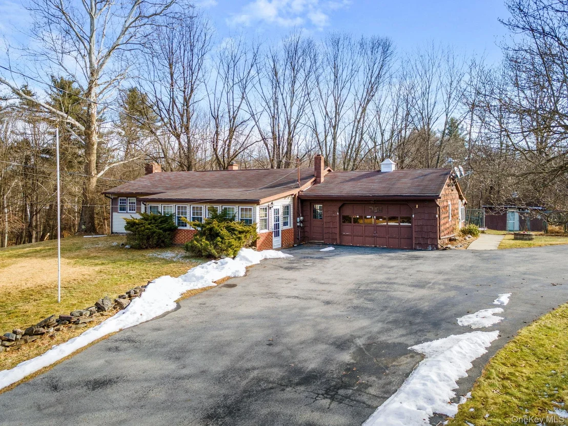 Photo of 50 Brola Road
