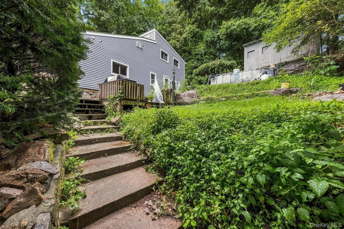 Photo of 256 Haviland Drive