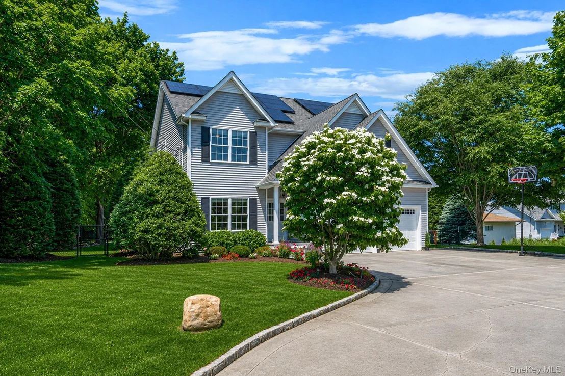 Photo of 44 Merritts Path