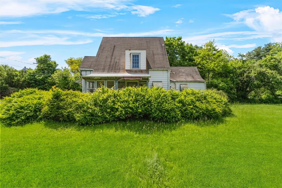 Photo of 61 Spackenkill Road
