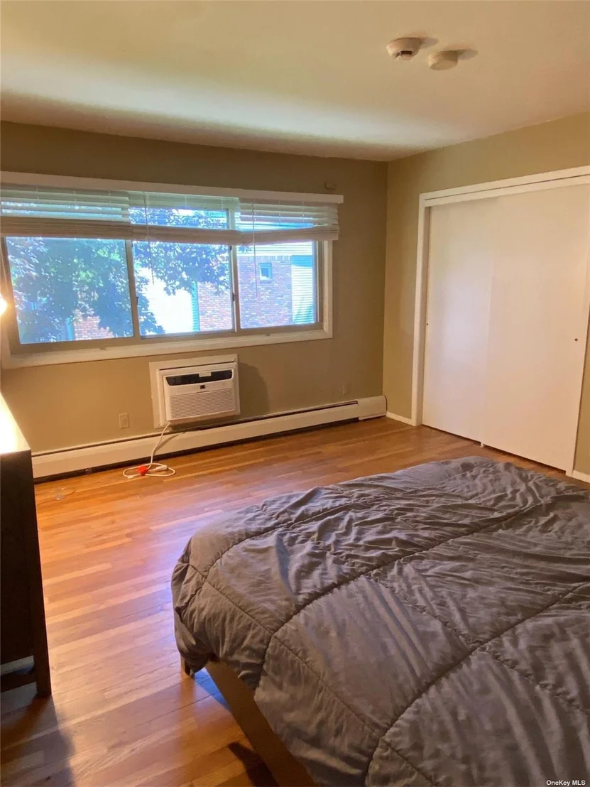 Photo of Unit 2B at 2417 Union Boulevard
