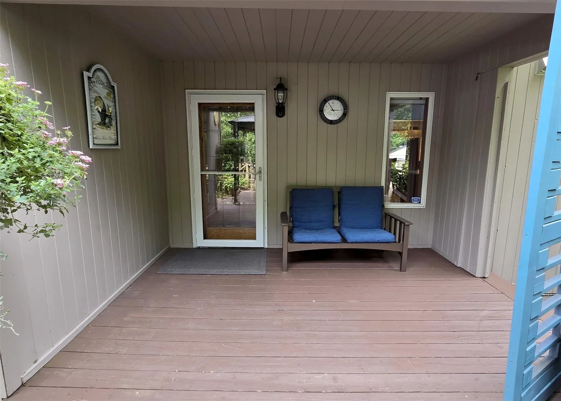 Photo of 1778 Spur Drive S