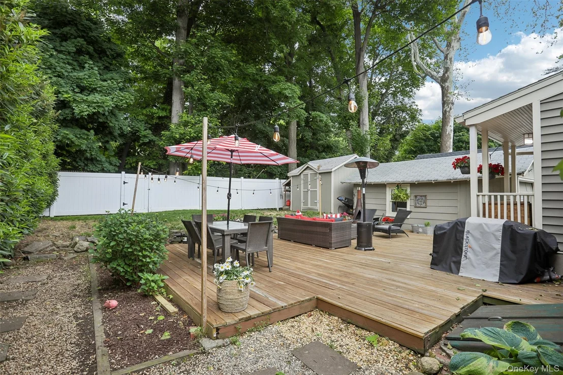 Photo of 75 Chestnut Avenue