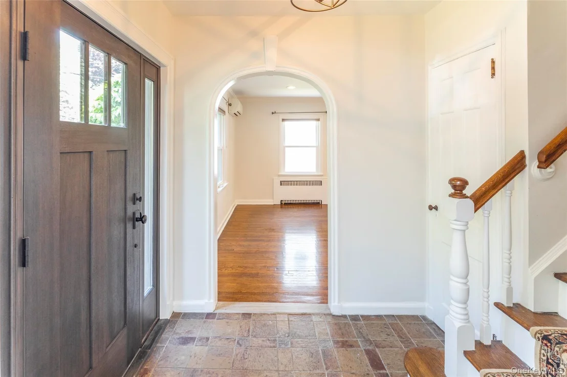 Photo of 271 Read Avenue