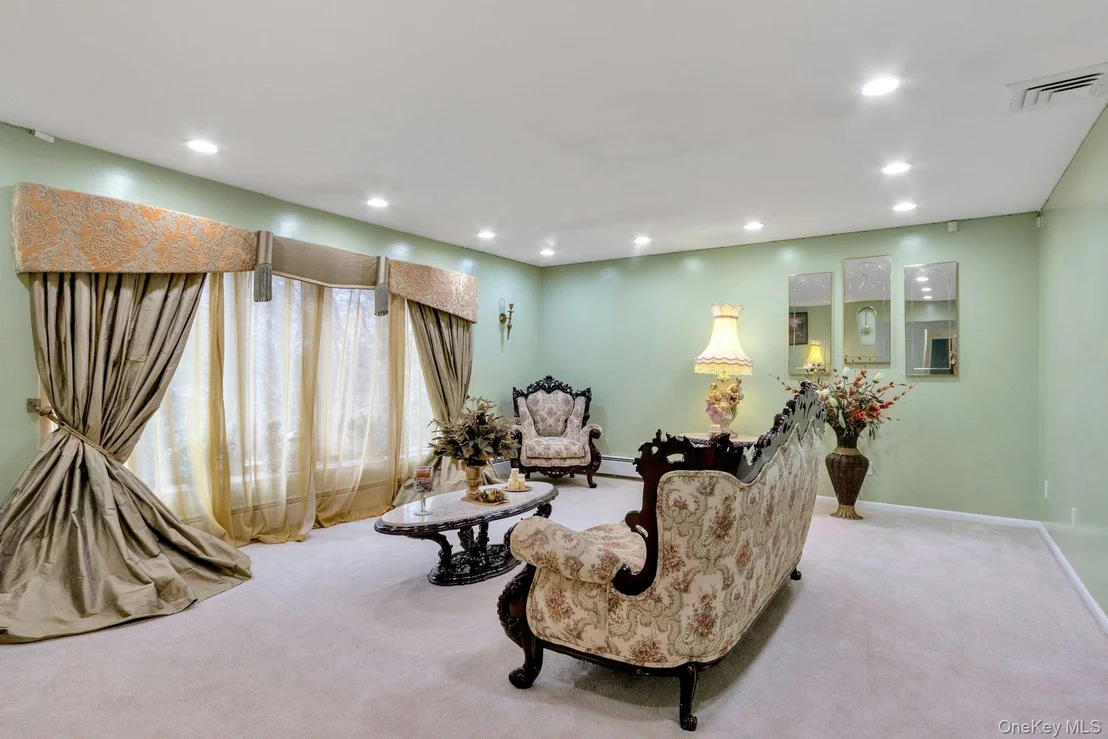Photo of 44 Greenridge Way