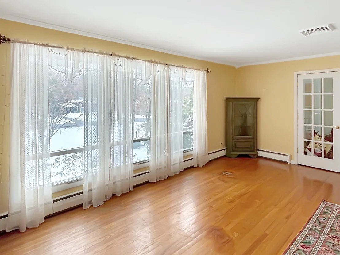 Photo of 84 Beechwood Avenue