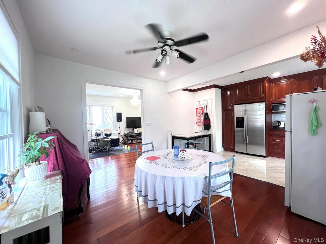 Photo of 1531 145th Place