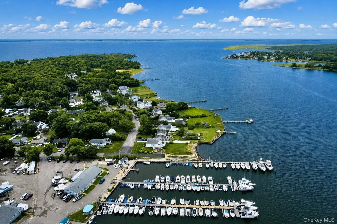 Photo of 131 Crystal Beach Boulevard