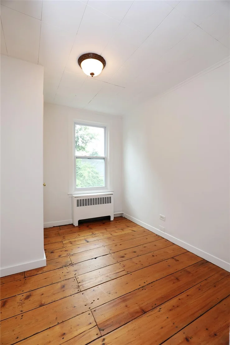 Photo of 27 Jarrold Street