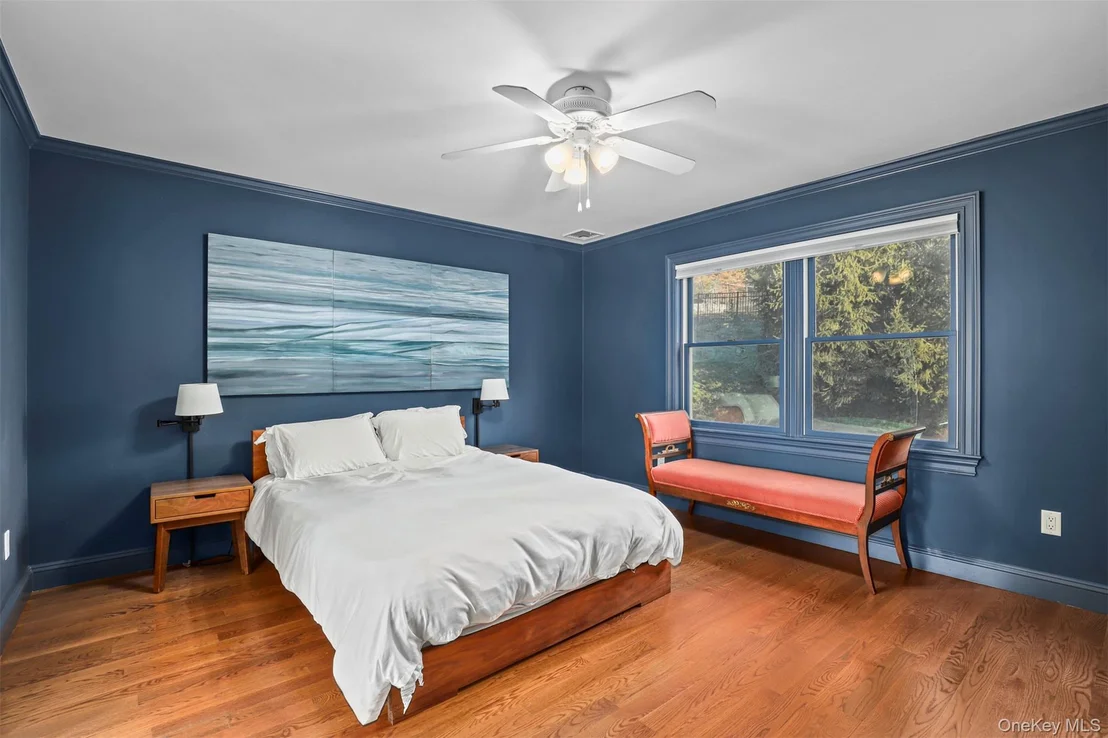 Photo of 66 Roundabend Road