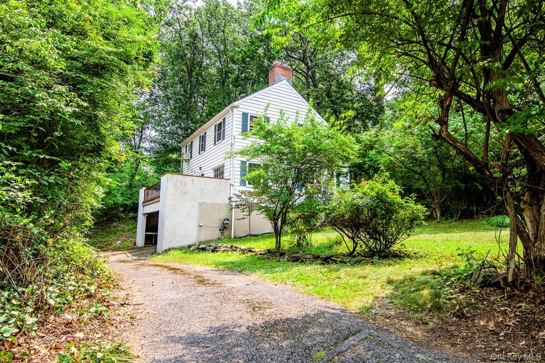 Photo of 4670 Independence Avenue
