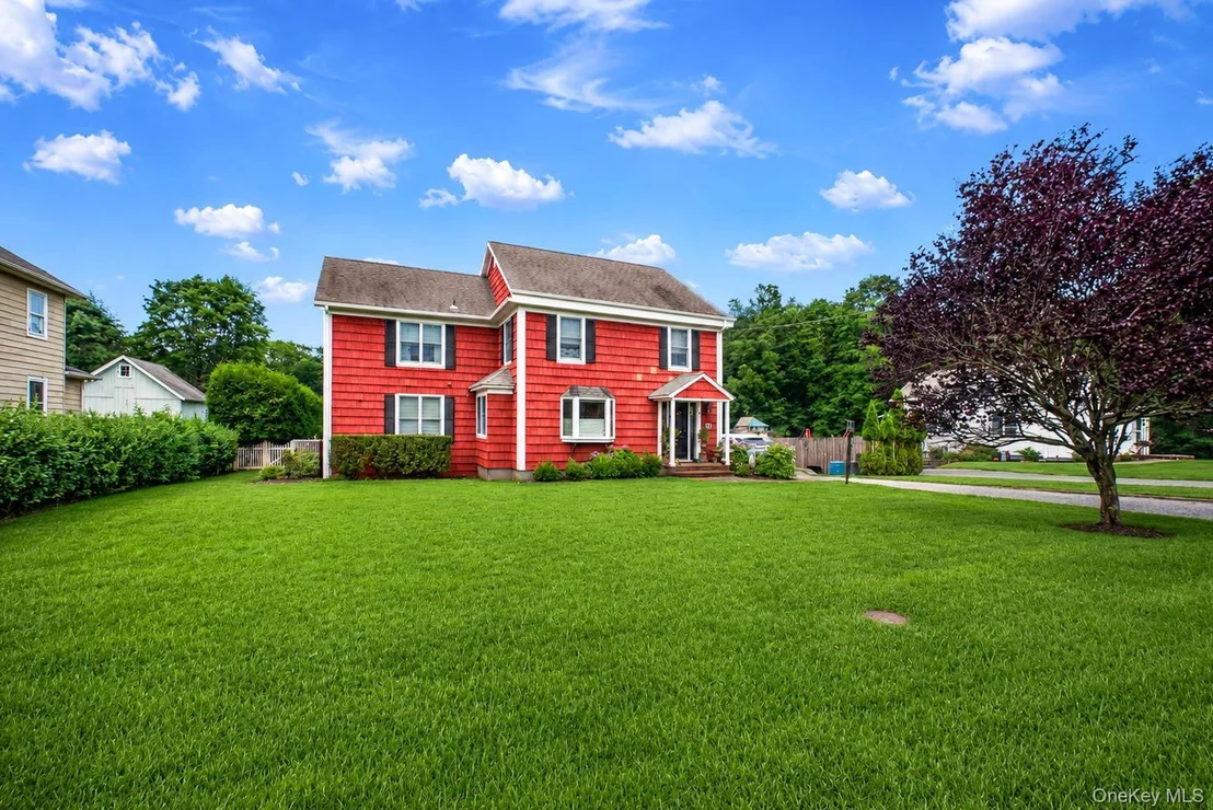 Photo of 312 Riverside Drive