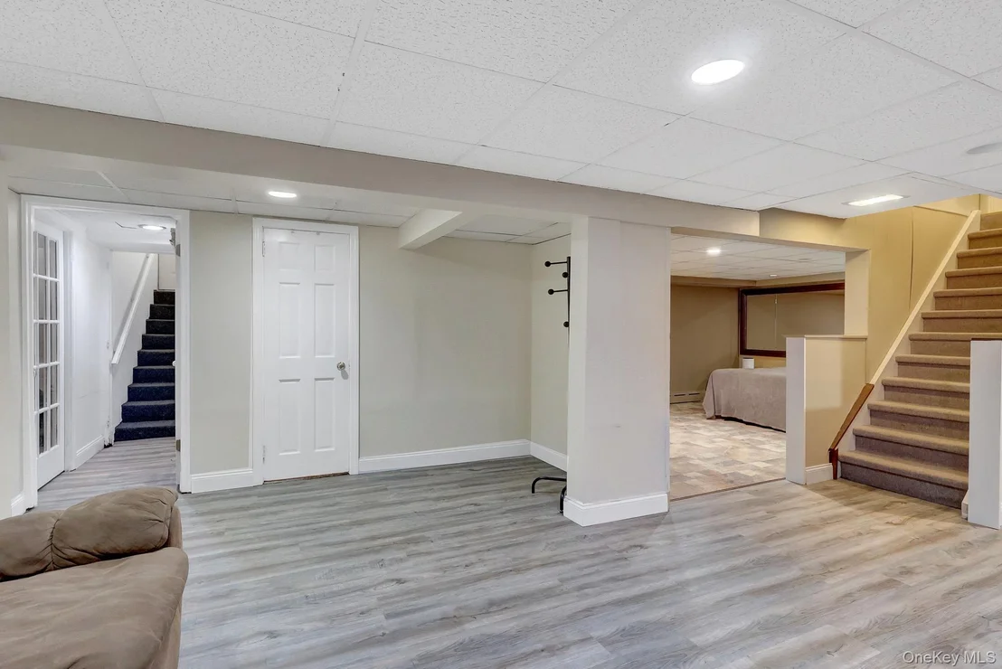 Photo of 121 Wright Avenue