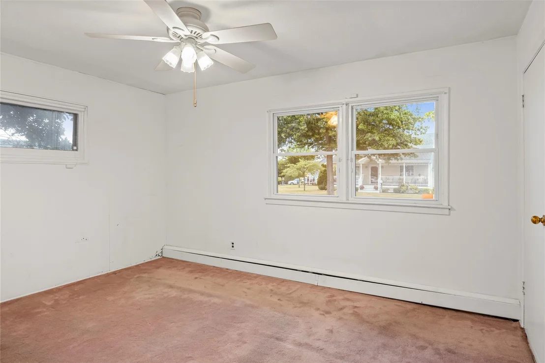 Photo of 8 Farmedge Road