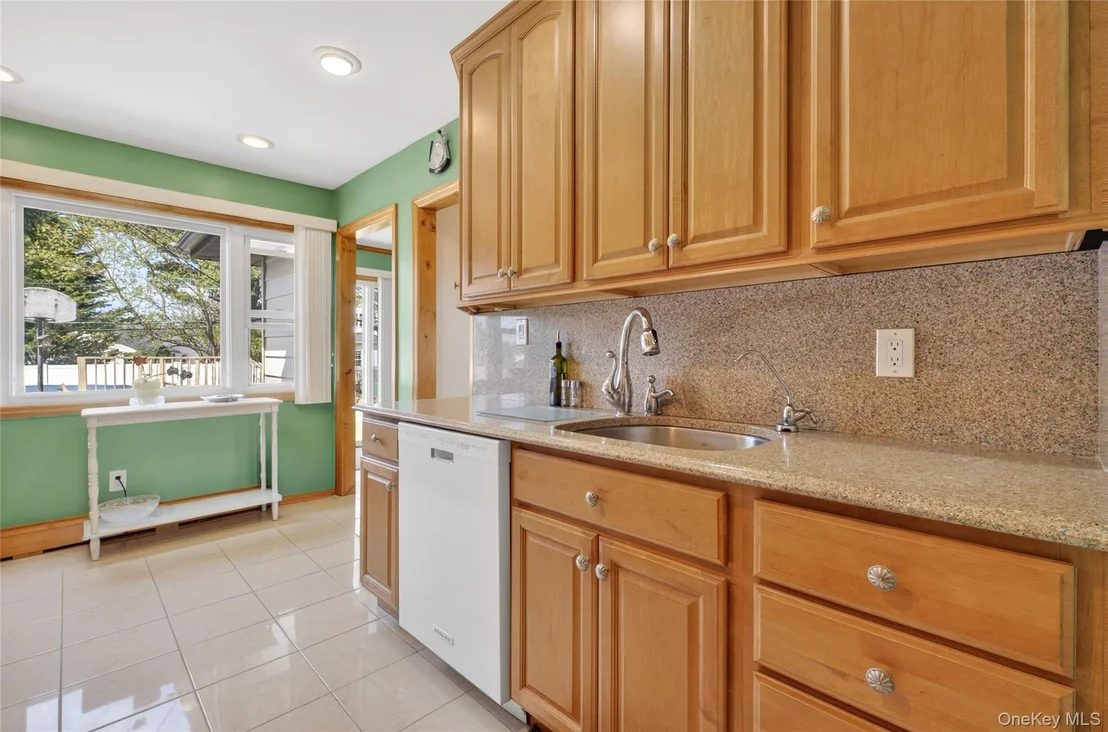 Photo of 141 Cold Spring Road
