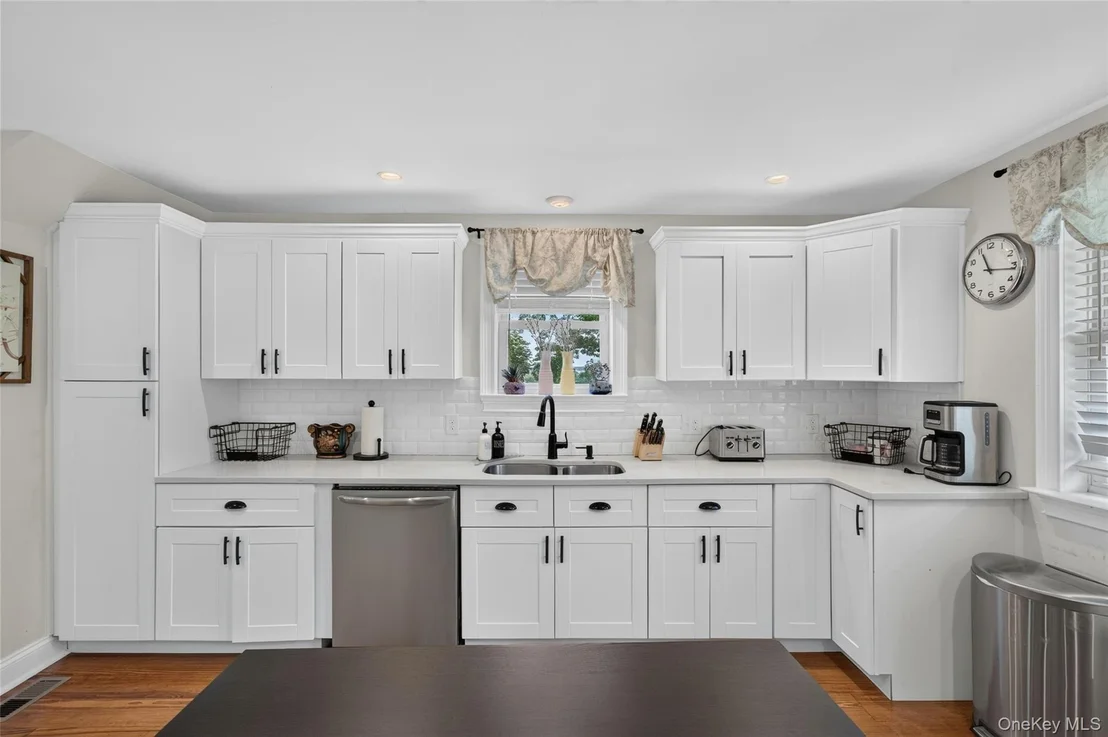 Photo of 155 Arcadia Road