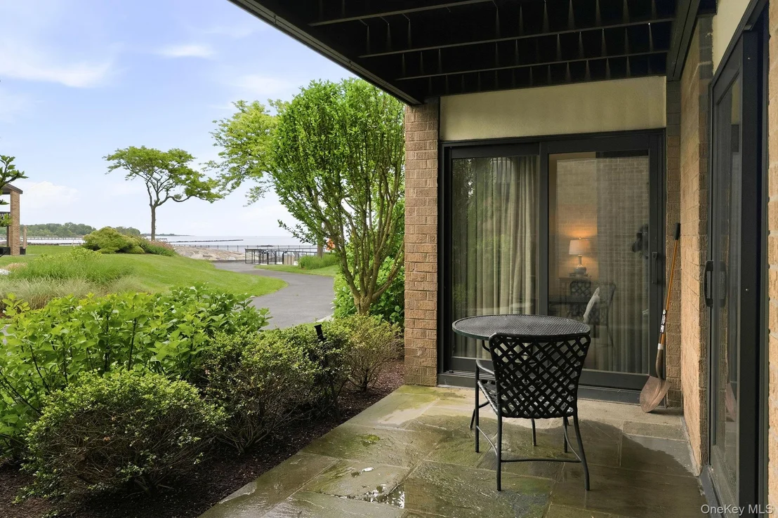 Photo of 54 Waters Edge