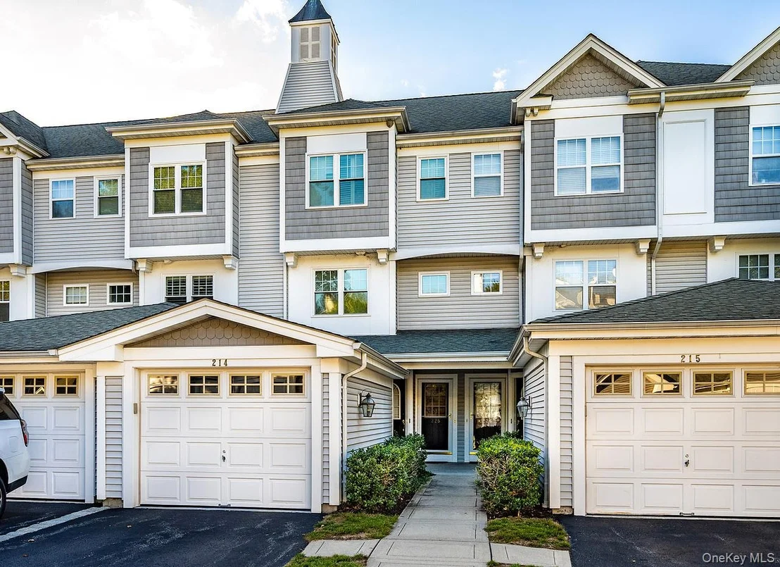 Photo of 214 Waterside Close