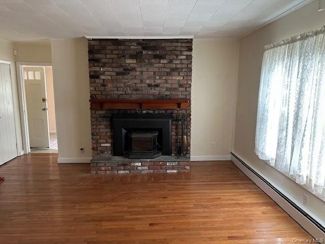 Photo of 159 Forest Road E