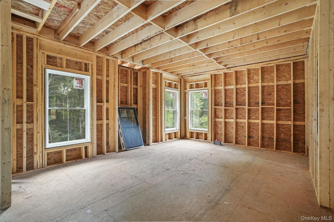 Photo of 32 Vandewater Drive