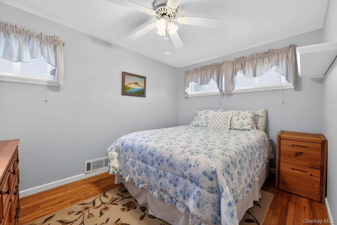 Photo of 4 Jane Street
