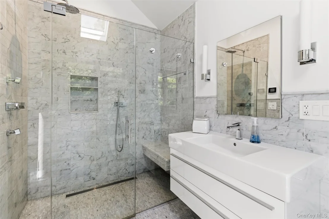 Photo of 116 Huntley Drive
