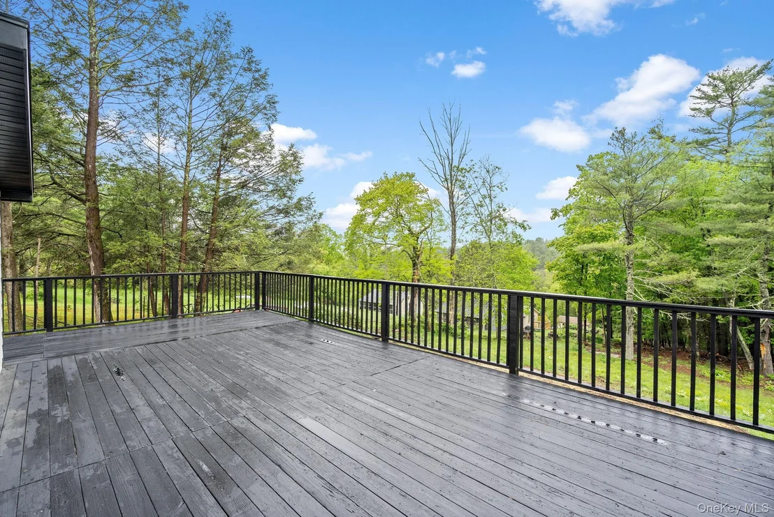 Photo of 43 Highland Lake Road