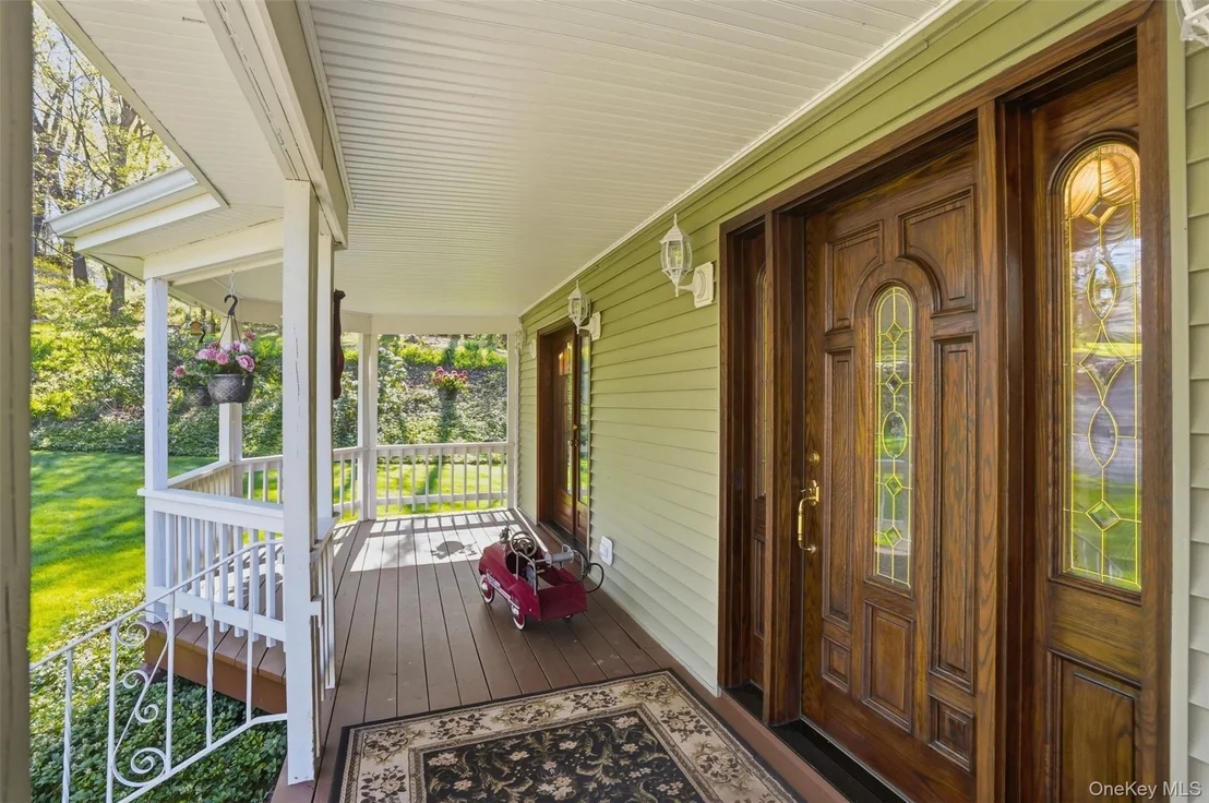 Photo of 17 Skyview Lane
