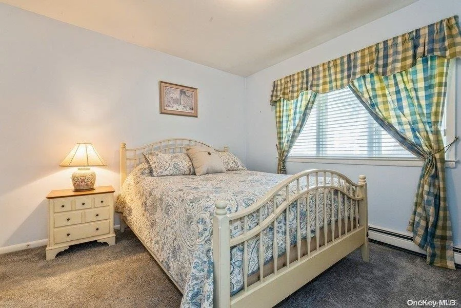 Photo of 1577 Argyle Road