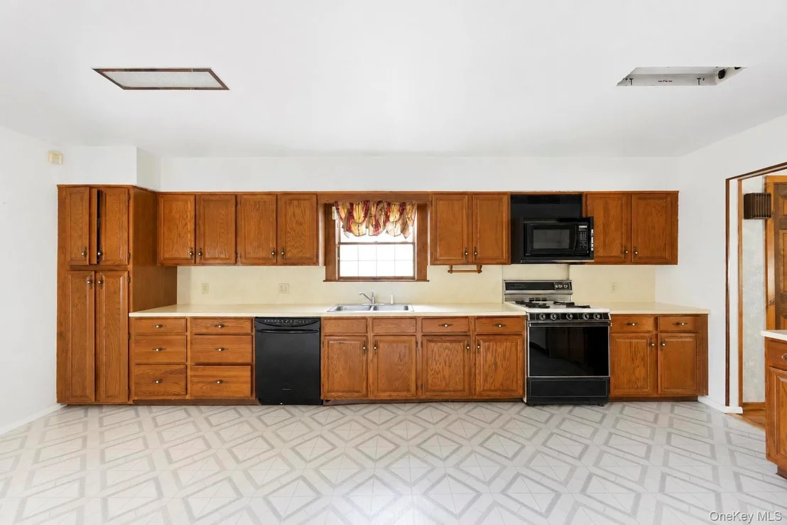 Photo of 1425 Pine Drive