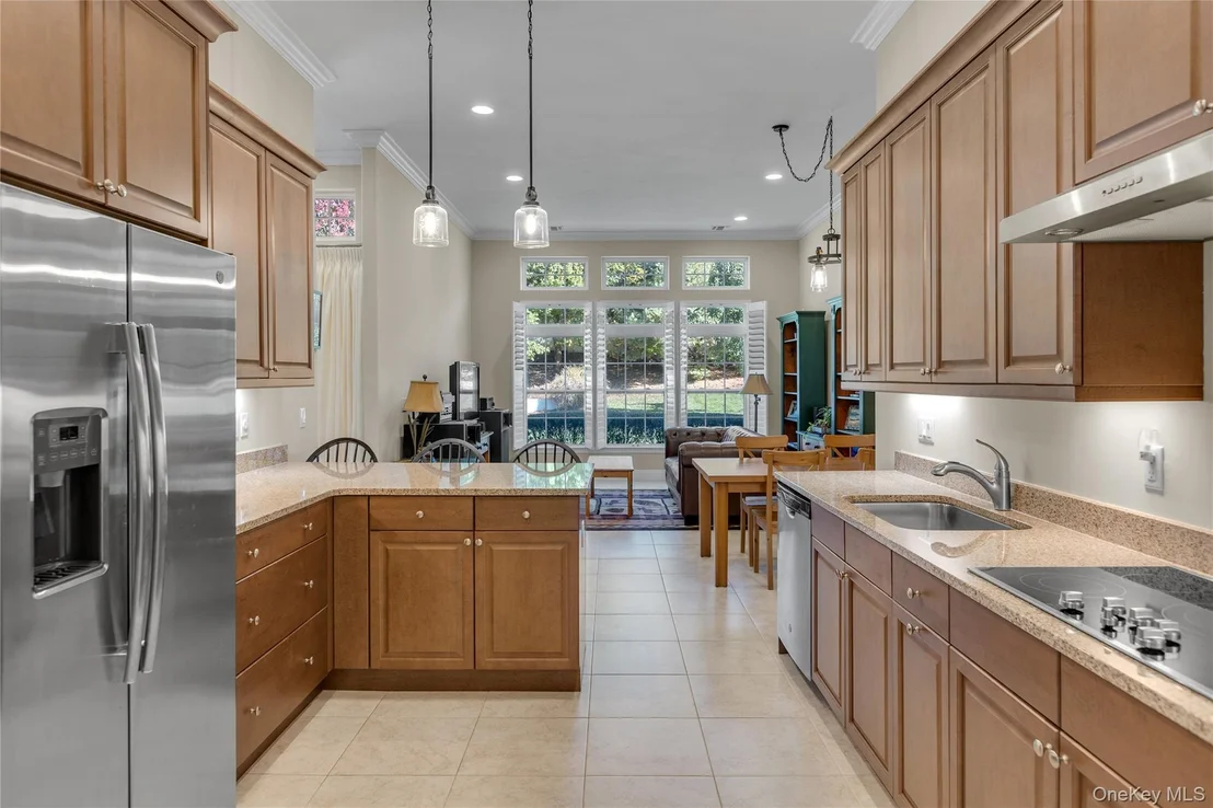 Photo of 39 Hamlet Woods Drive