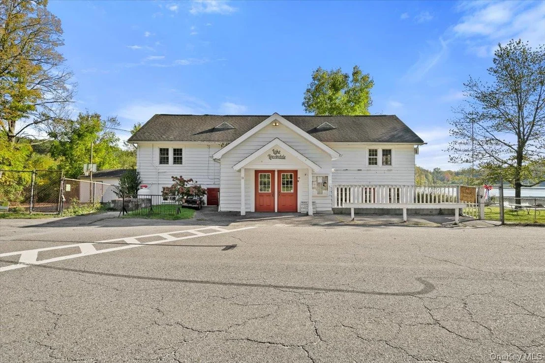 Photo of 8 Peach Road