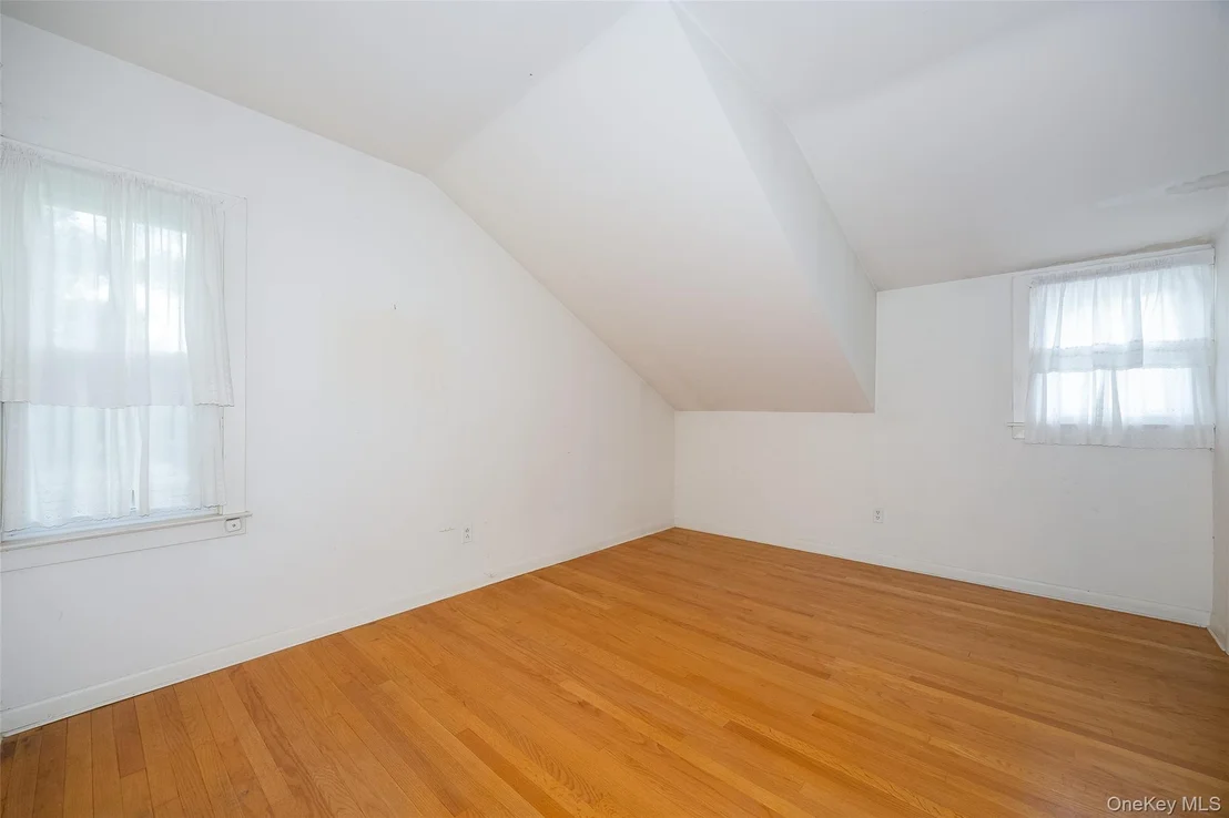 Photo of 37 Florence Avenue