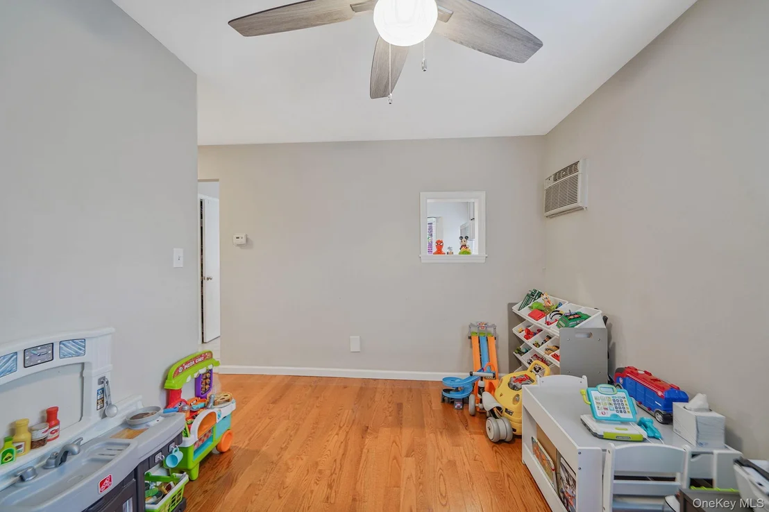 Photo of 4 Willow Road