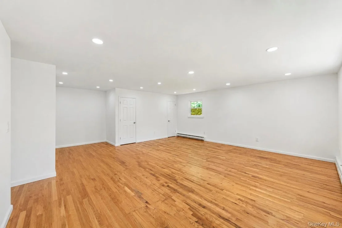 Photo of 334 Robbins Street