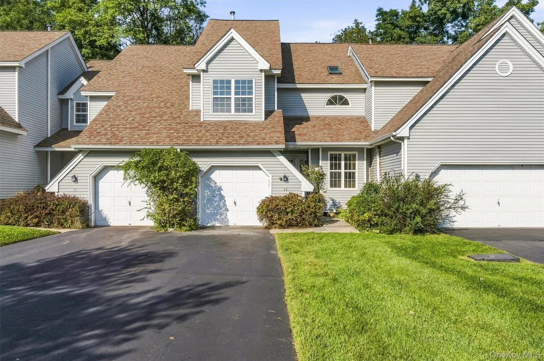 Photo of 14 Glen Eagles Drive