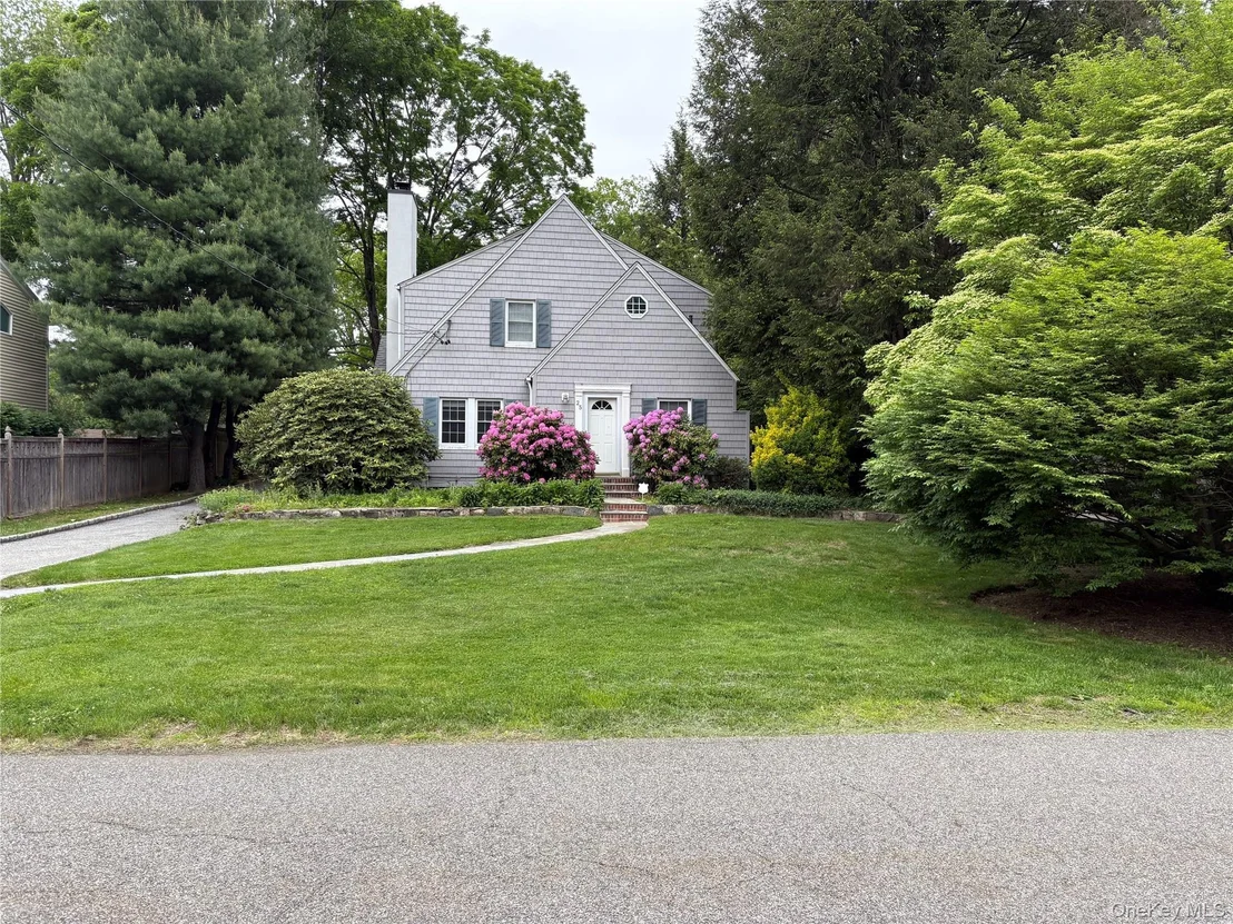 Photo of 25 Maple Road
