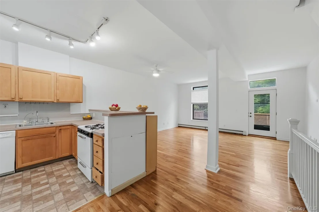 Photo of 1630 Park Street
