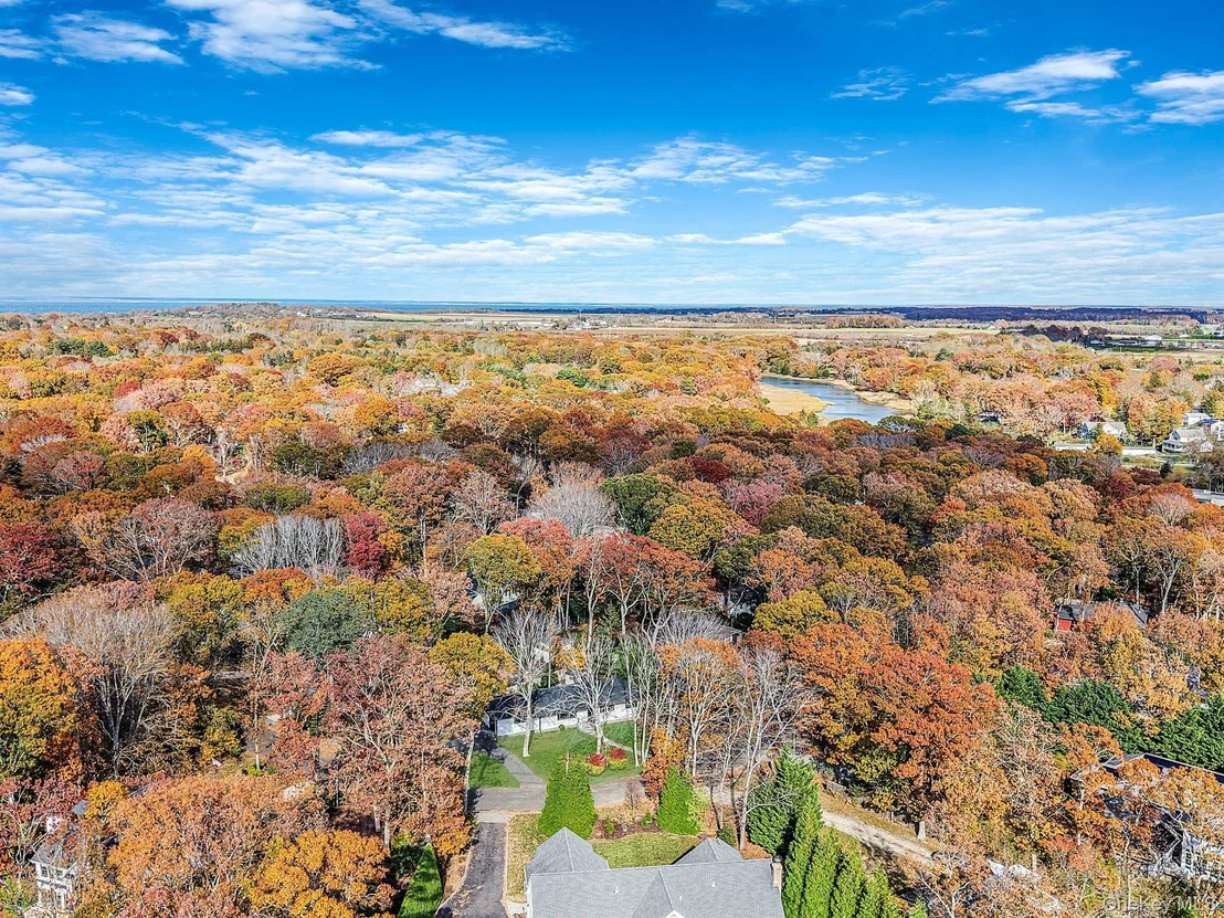 Photo of 780 Westview Drive