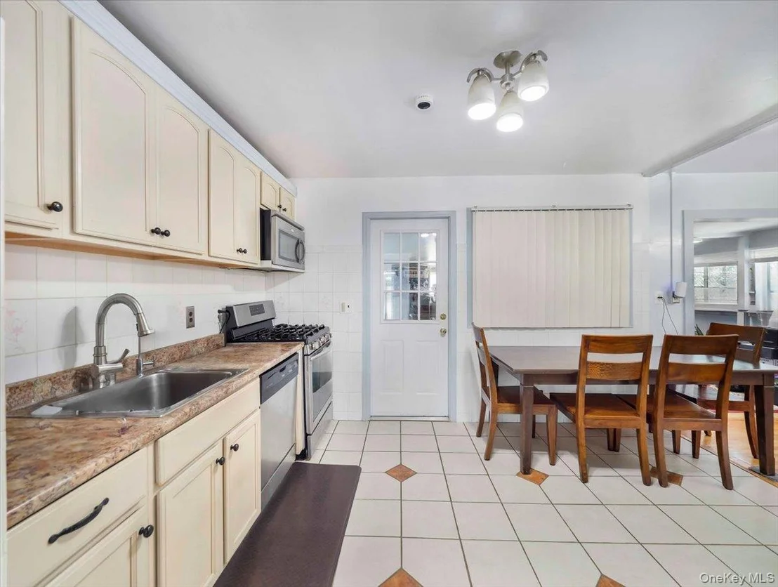 Photo of 30 Govan Drive
