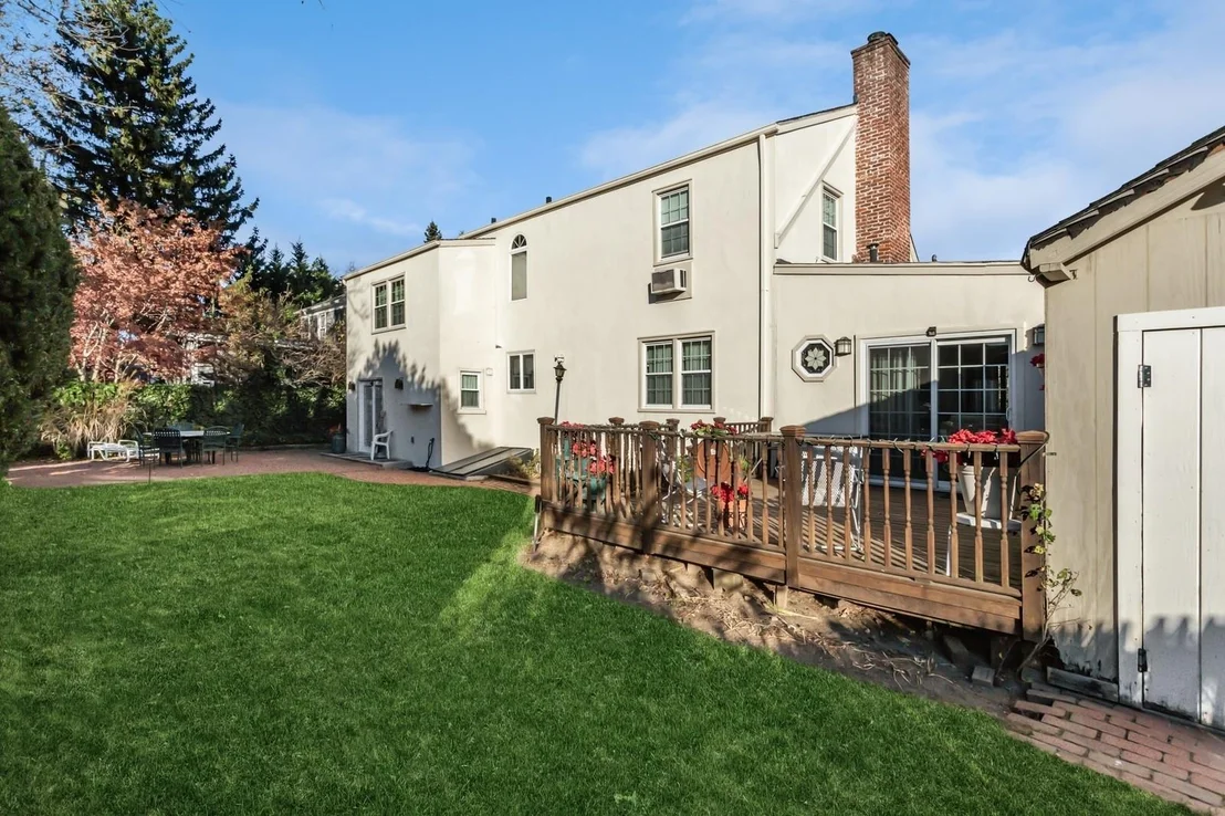 Photo of 25 Hanson Place