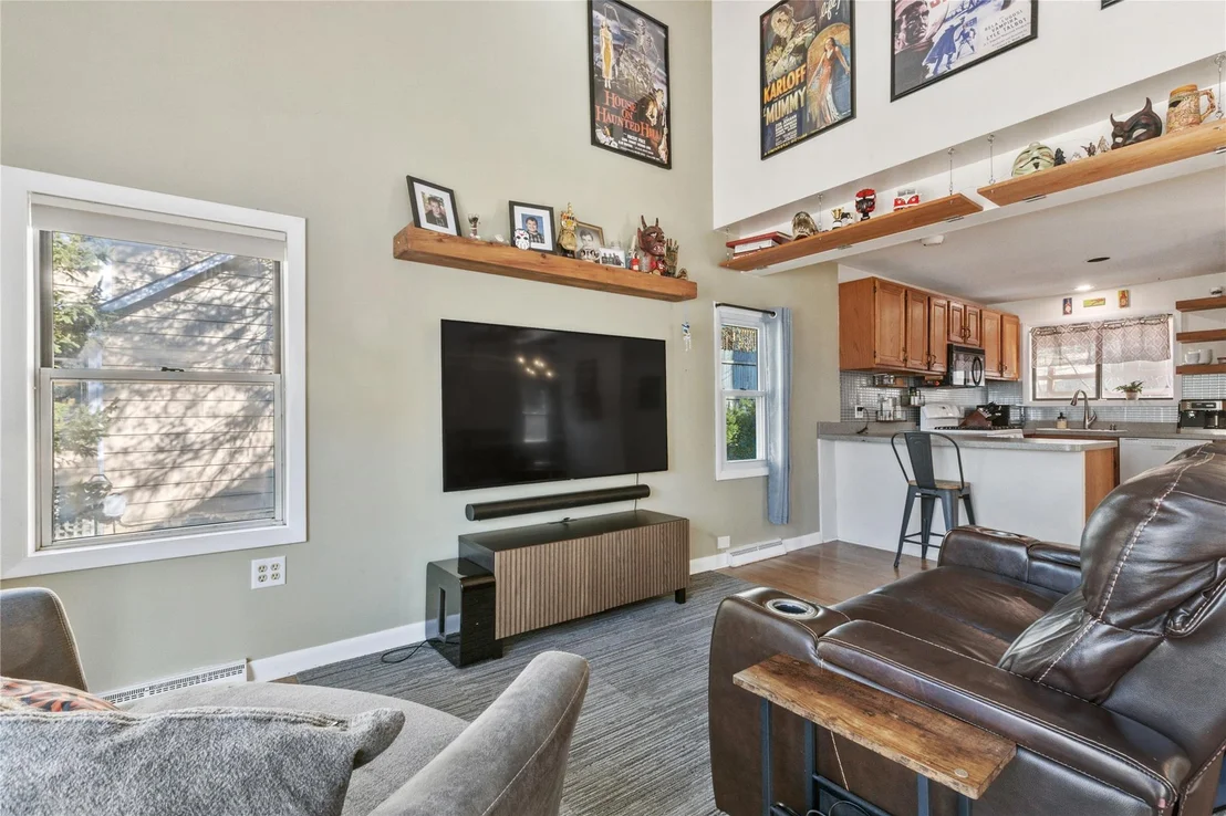 Photo of 8 Terrace Drive