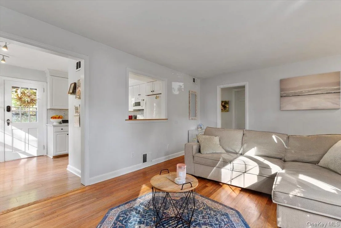 Photo of 150 Parkview Place