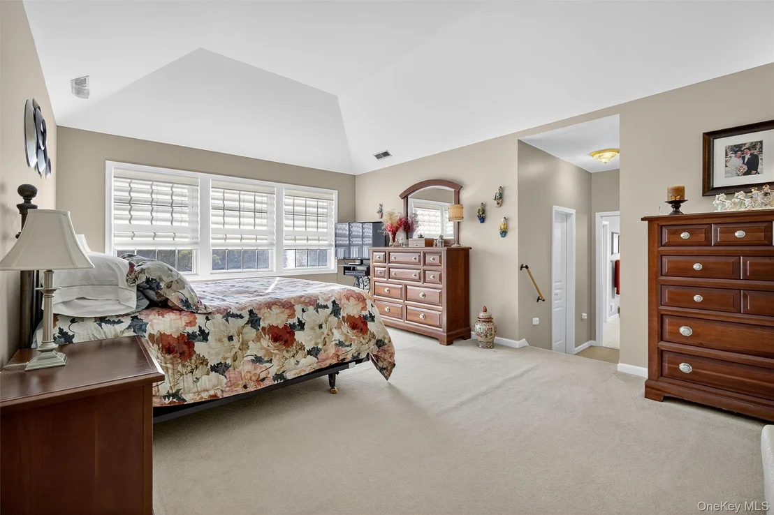 Photo of 15 Champlain Drive