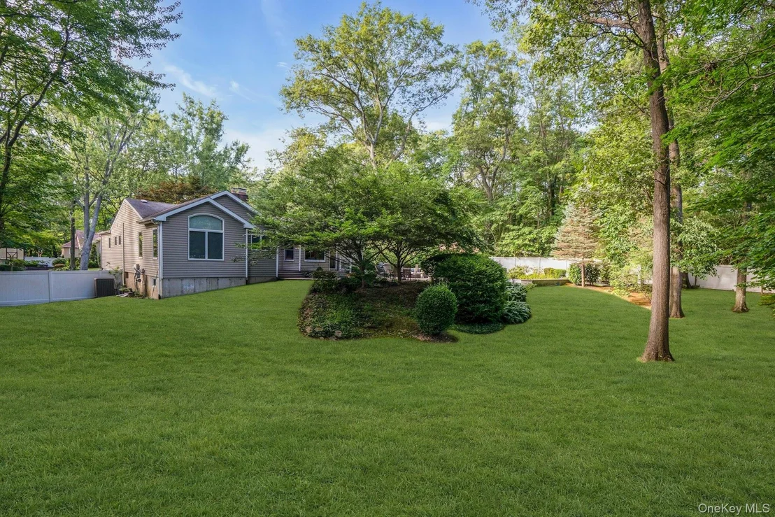 Photo of 48 Randolph Drive