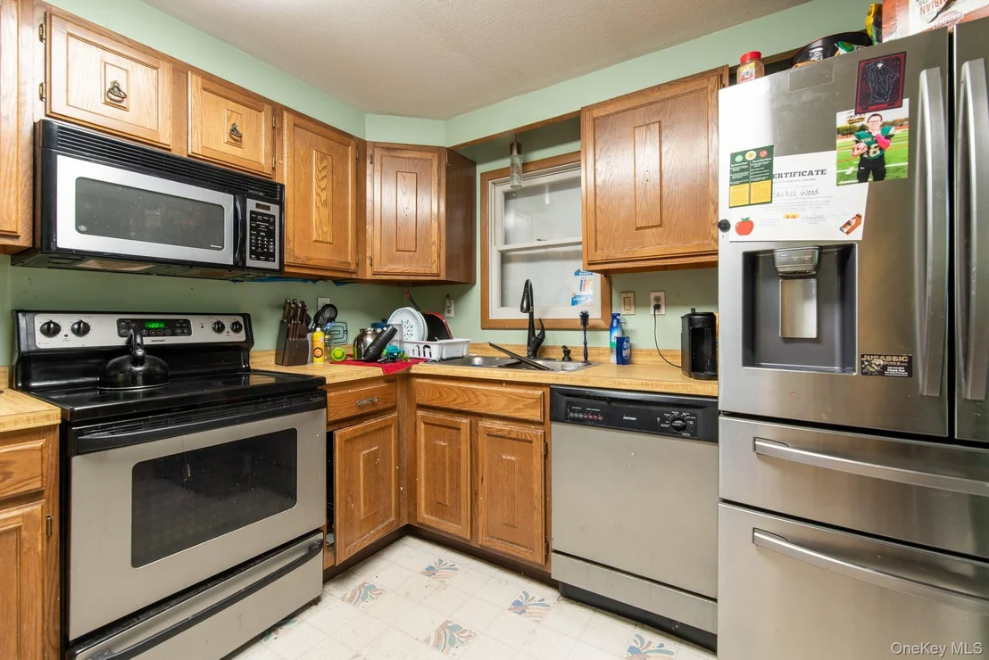 Photo of 10 Mahar Drive
